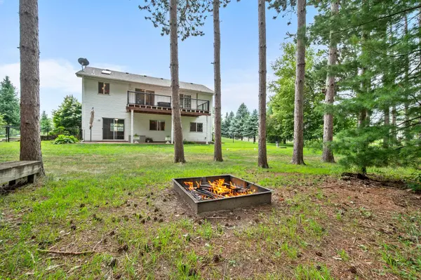 7120 Spruce DR, Princeton, MN 55371