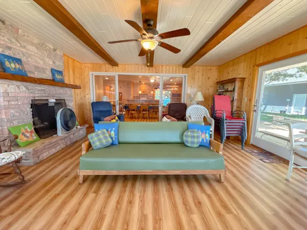 26892 Mar Tee Beach RD, Battle Lake, MN 56515