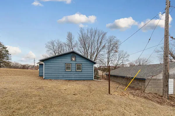 101 State Highway 60 E, Elysian, MN 56028