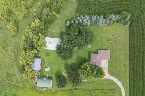 205 232nd AVE, Fairmont, MN 56031