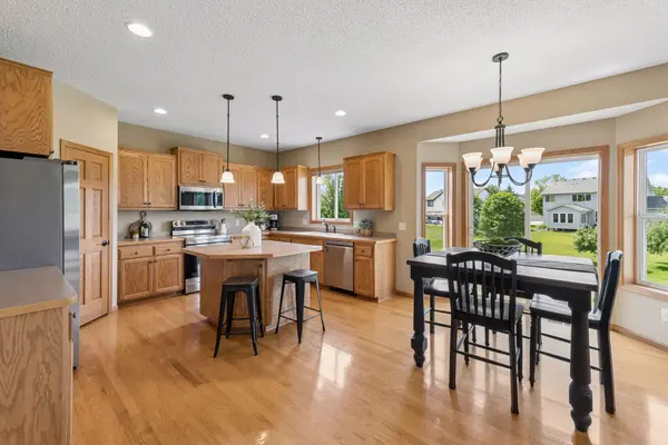 1235 Pine SQ, Waconia, MN 55387