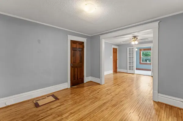 3128 Grand AVE S #2, Minneapolis, MN 55408