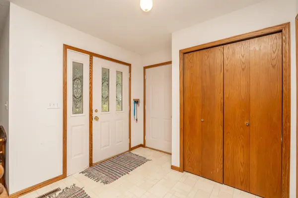 22346 302nd ST, Belle Plaine, MN 56011