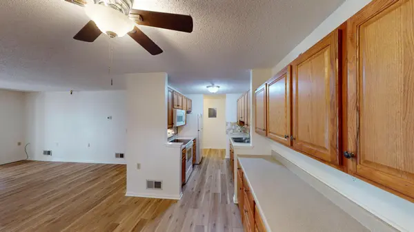 909 Luther PL #102, Albert Lea, MN 56007