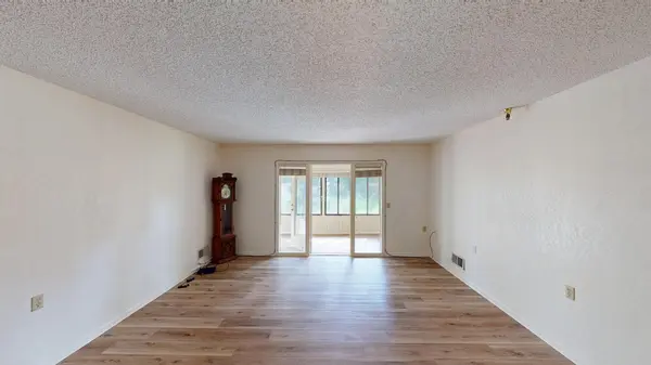 909 Luther PL #102, Albert Lea, MN 56007