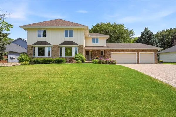 16015 46th AVE N, Plymouth, MN 55446