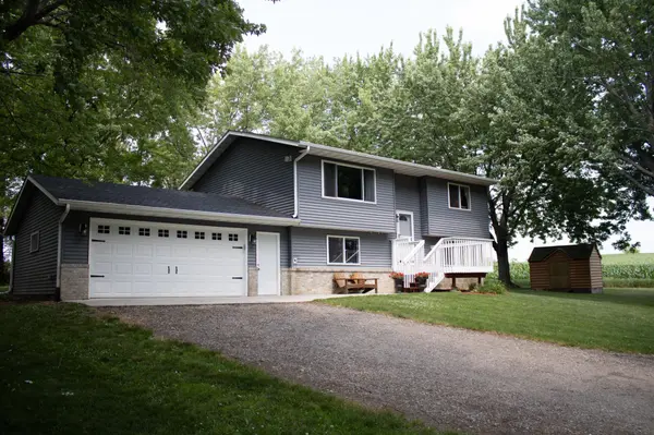 5290 85th ST NE, Monticello, MN 55362
