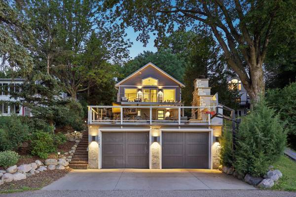 15747 West AVE SE, Prior Lake, MN 55372