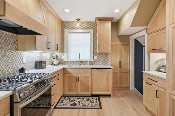 4653 Clinton AVE, Minneapolis, MN 55419