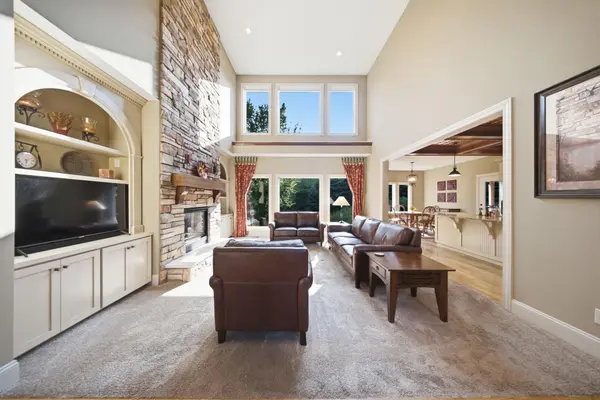 905 Highlander TRL, Hudson, WI 54016
