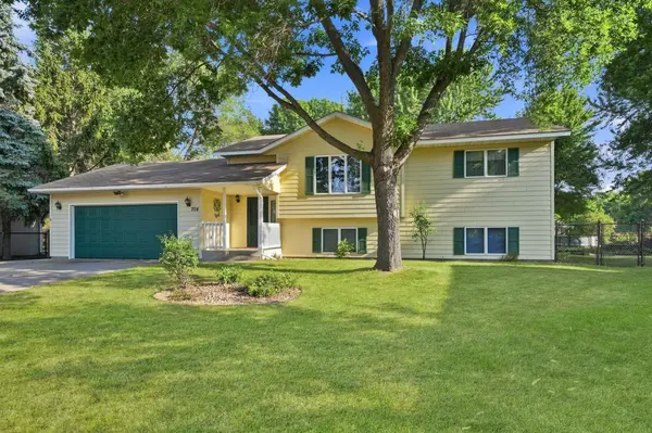 704 3rd AVE N, Sartell, MN 56377