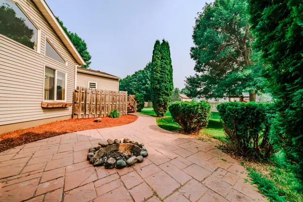 5708 Nightingale CT, Saint Cloud, MN 56303