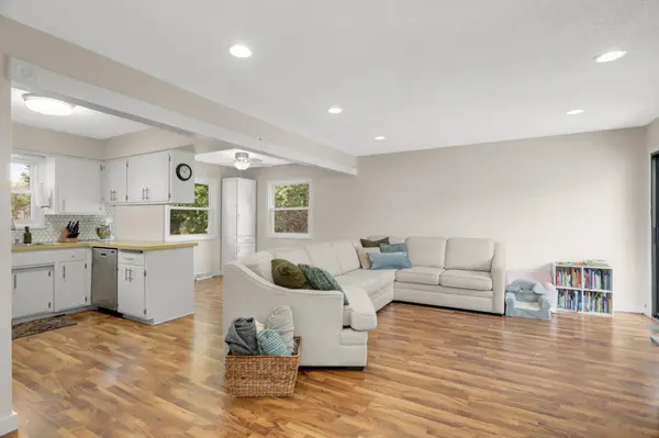 12420 Pineview TRL, Dayton, MN 55327