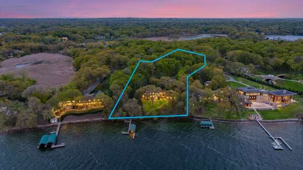 2730 Gale RD, Wayzata, MN 55391