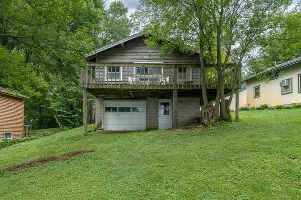 25076 Swedes Bay LN, Elysian, MN 56028