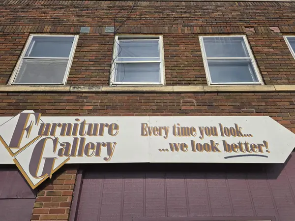 200 Main ST W, Sleepy Eye, MN 56085
