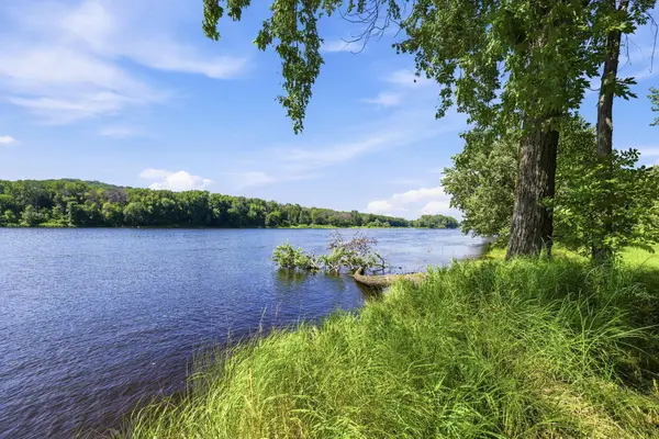 909 N Cascade ST, Osceola, WI 54020