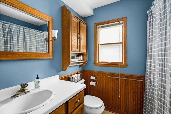 1217 E 10th ST, Duluth, MN 55805