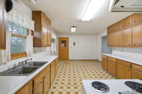 14771 295th AVE, Waseca, MN 56093