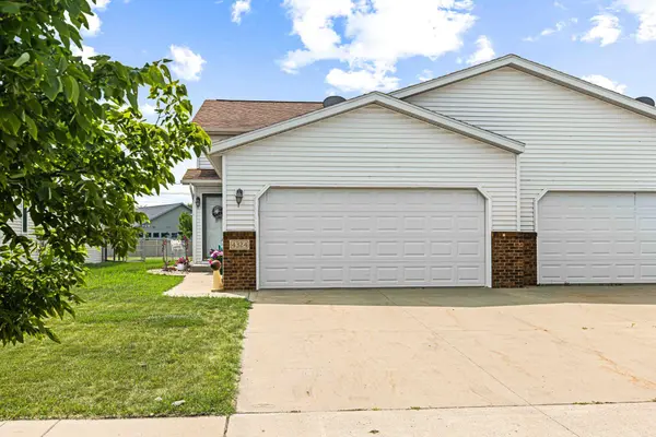 4324 39 1/2 AVE S, Fargo, ND 58104