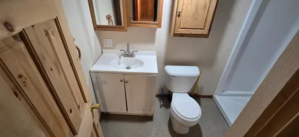 905 College ST N, Fargo, ND 58102