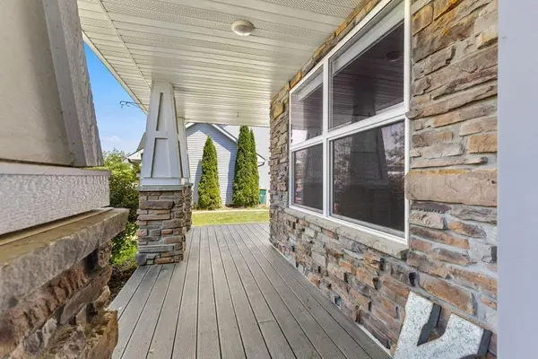 4596 Landings WAY, Minnetrista, MN 55375