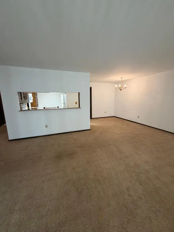 2679 Albion AVE #108, Fairmont, MN 56031