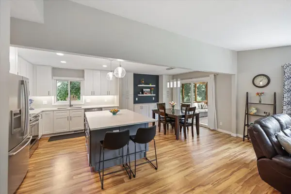 8944 Darnel RD, Eden Prairie, MN 55347
