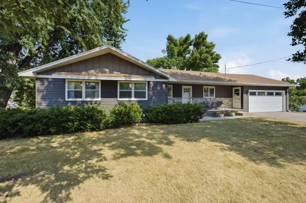 250 4th ST, Arthur, ND 58006