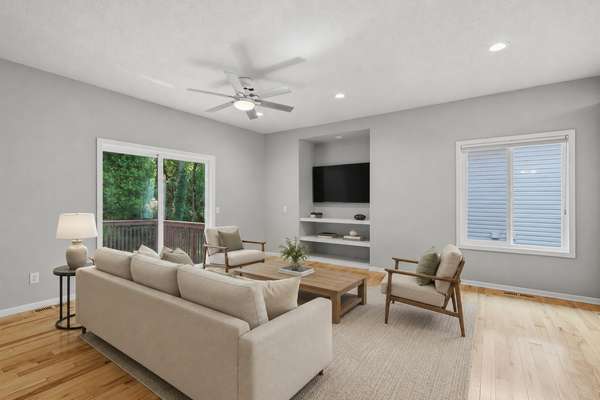 13150 Fordham CT, Apple Valley, MN 55124