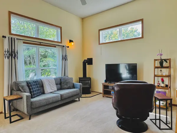 2763 Century CIR, Chanhassen, MN 55317