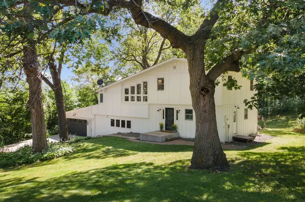 8315 Greenfield RD, Loretto, MN 55357