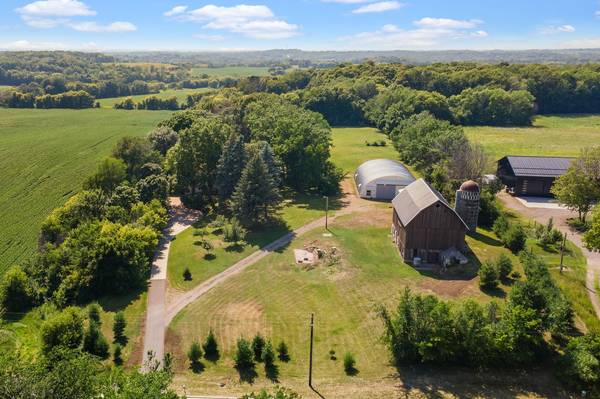 8315 Greenfield RD, Loretto, MN 55357