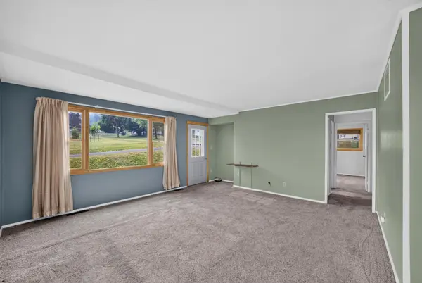 16 Carter LN, Silver Bay, MN 55614