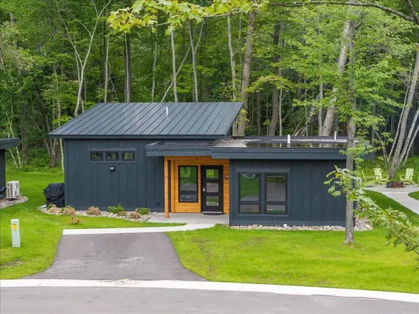 Quarterdeck Resort #405 9839 Adventure WAY SW, Nisswa, MN 56468