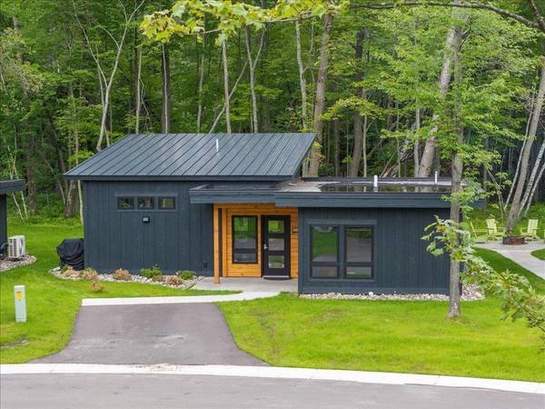 Quarterdeck Resort #405 9839 Adventure WAY SW, Nisswa, MN 56468