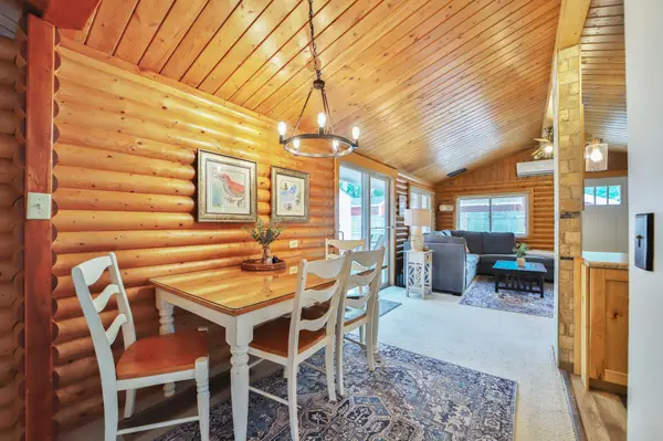 29872 Canary LN, Breezy Point, MN 56472