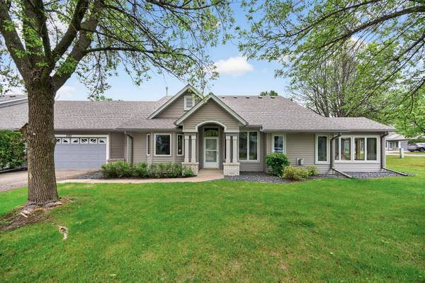 3142 Manitou DR,  White Bear Lake,  MN 55110