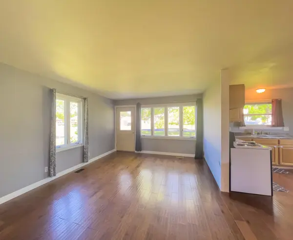 25 Gibson RD, Silver Bay, MN 55614
