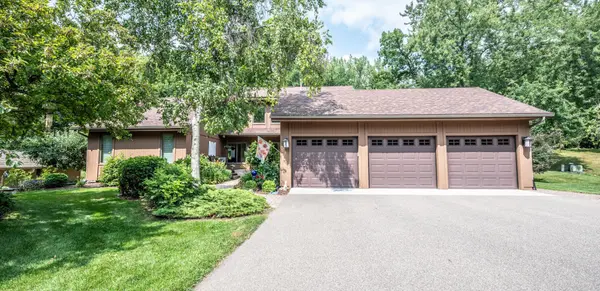 18425 Jamaica PATH, Lakeville, MN 55044
