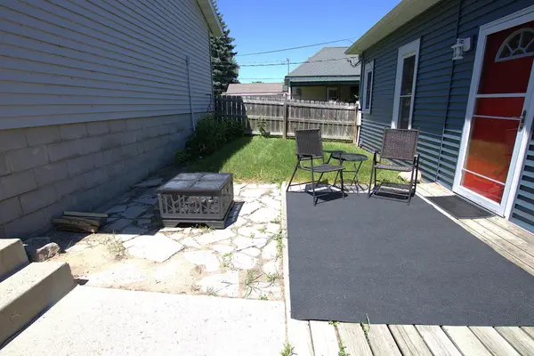 425 8th ST NE, Staples, MN 56479