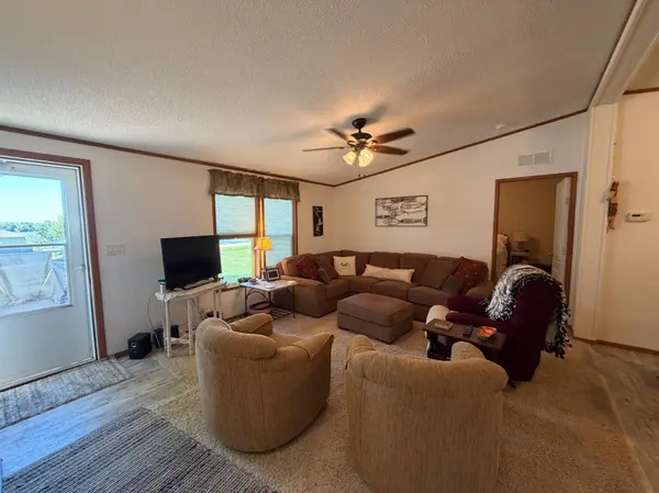25 Pommier LN, Garvin, MN 56132