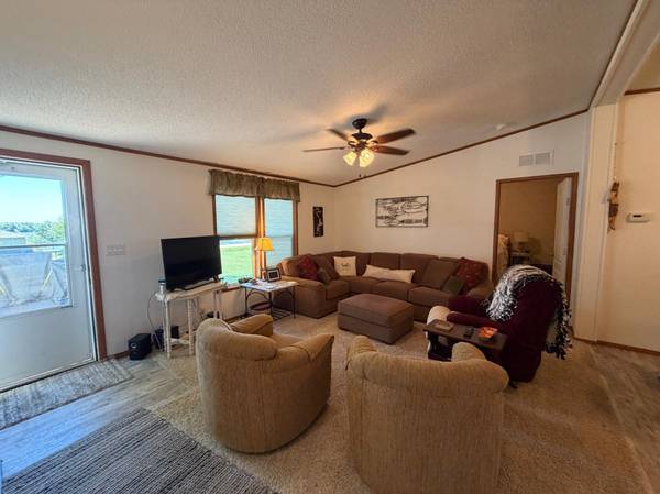 25 Pommier LN, Garvin, MN 56132