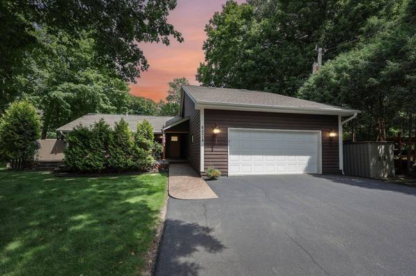 6074 Ridgewood RD, Mound, MN 55364