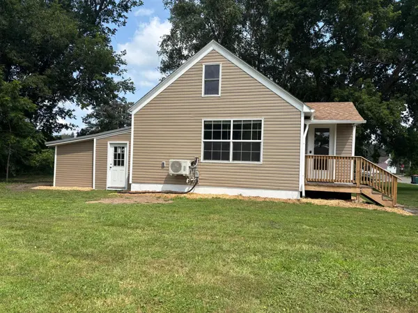 106 1st AVE SW, Eagle Bend, MN 56446