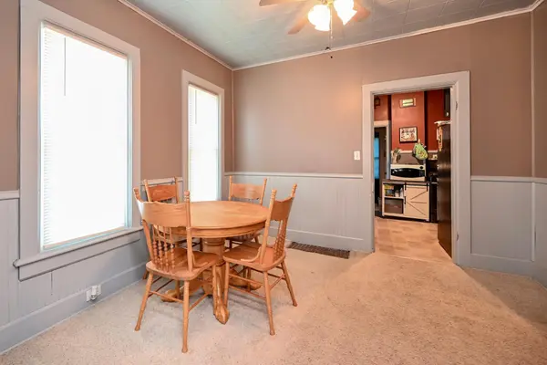 617 W Howard ST, Winona, MN 55987