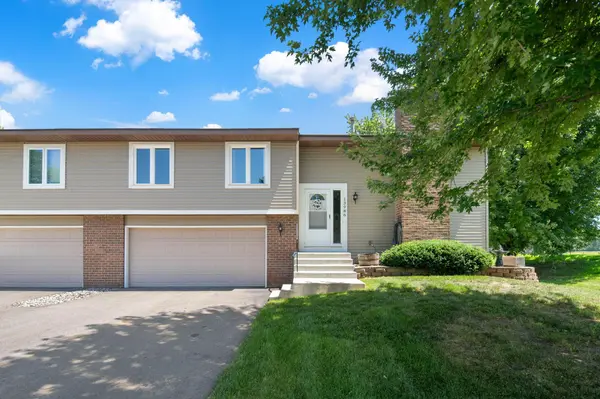 13986 Herald WAY, Apple Valley, MN 55124