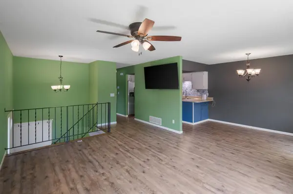 13986 Herald WAY, Apple Valley, MN 55124