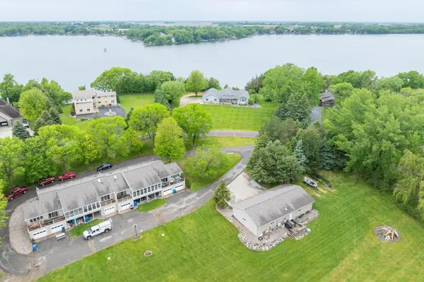 6105 Shamrock DR, Madison Lake, MN 56063