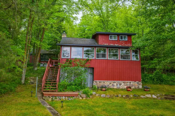 20876 S Moose Point RD, Grand Rapids, MN 55744